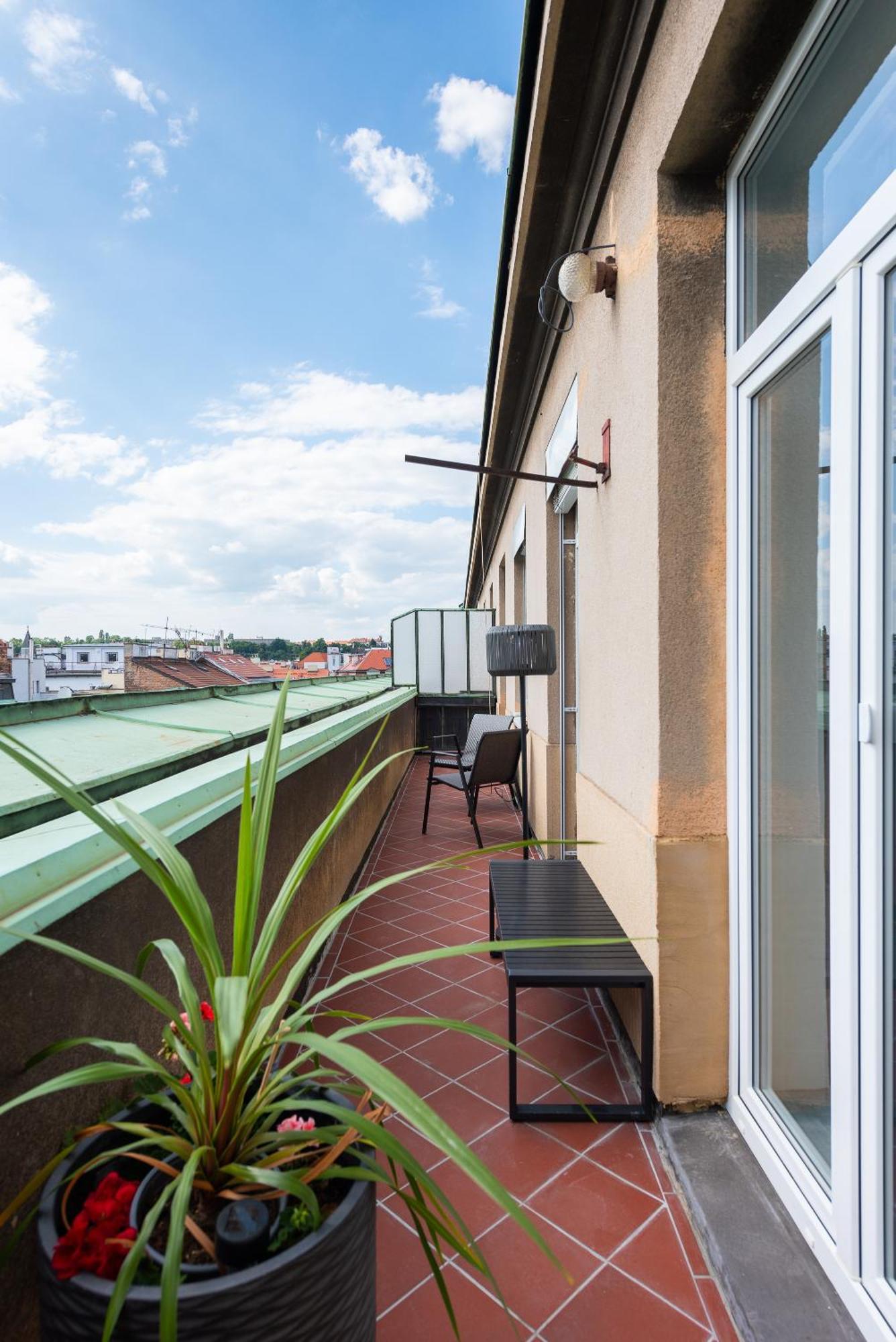 Luxury With A Balcony And A Terrace Daire *